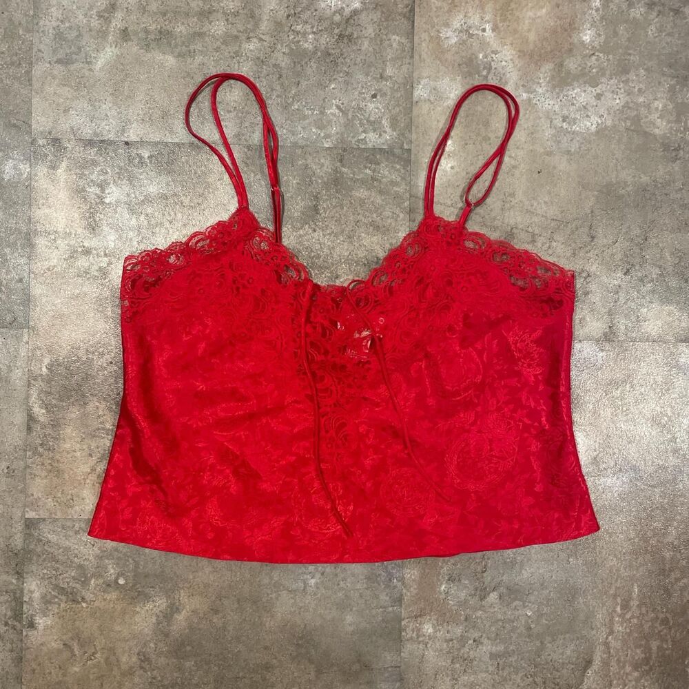 victoria’s secret vintage gold label red lace cropped fairy cami size large
